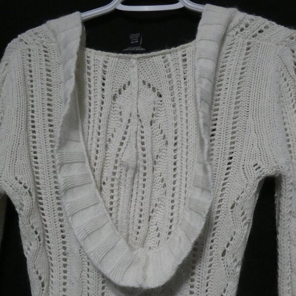 AMERICAN EAGLE OUTFITTERS | medium | Hooded White Knitted Lace Sweater W Pockets - Picture 13 of 16